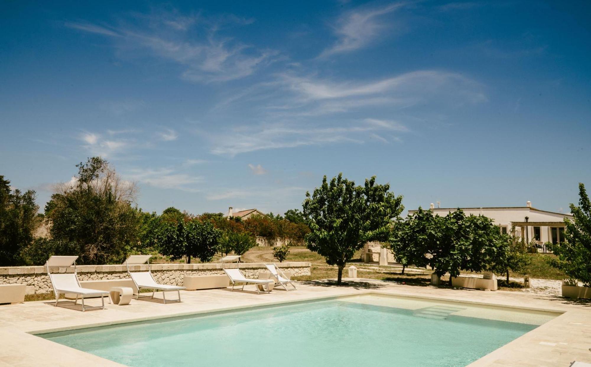 Villa Del Ponente Otranto Alimini Bagian luar foto