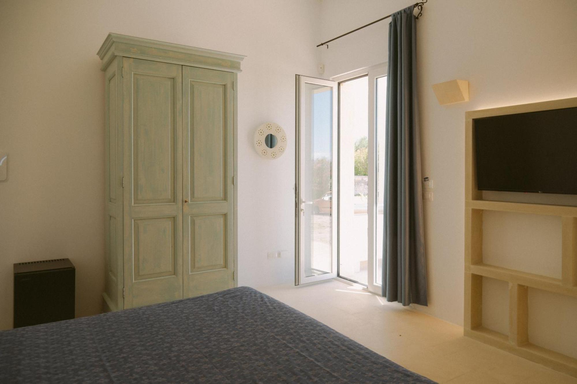 Villa Del Ponente Otranto Alimini Bagian luar foto